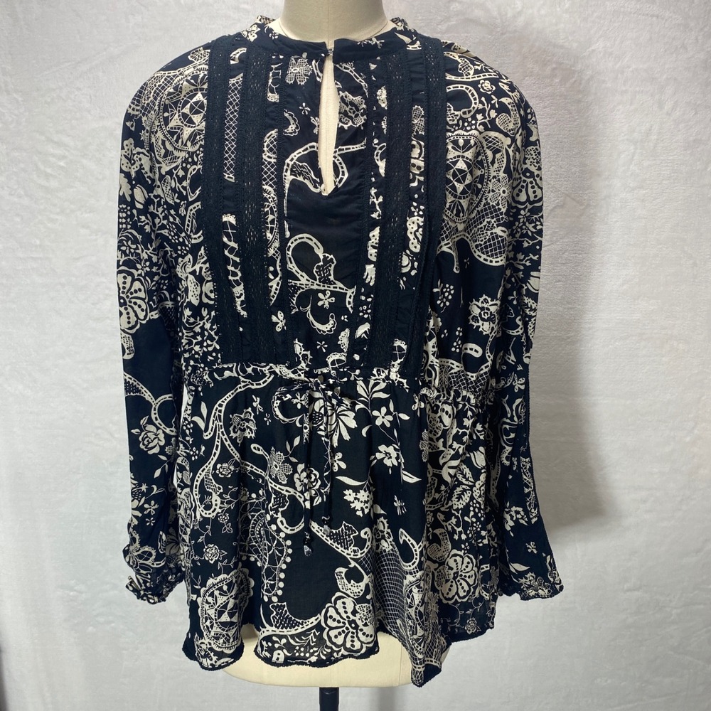 BILA Woman 2XL Black White Paisley Floral Print Long Sleeve Blouse Top Keyhole